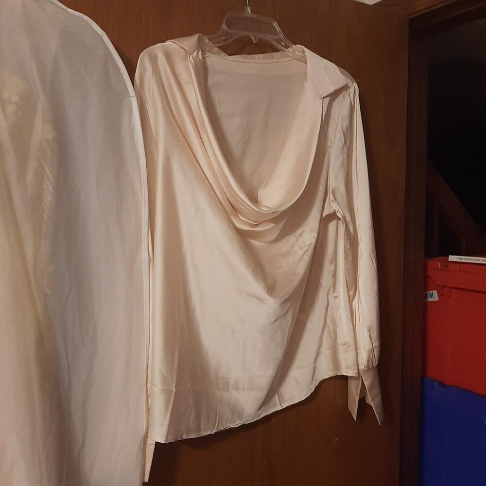 NEW ! Lyaner Satin Collar Neck Drape Ruched Front Blouse Shirt Cream Top Size S